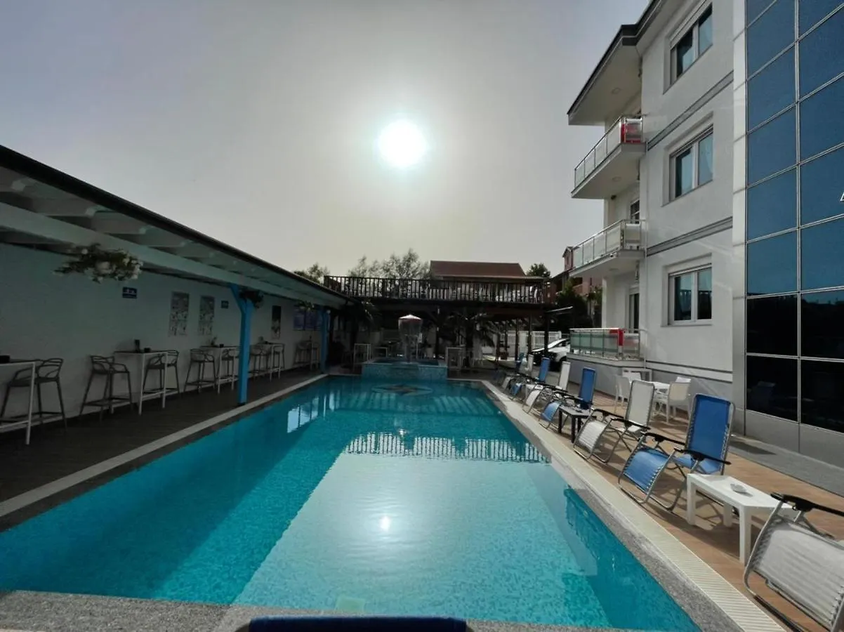 Brian Hotel Velipojë