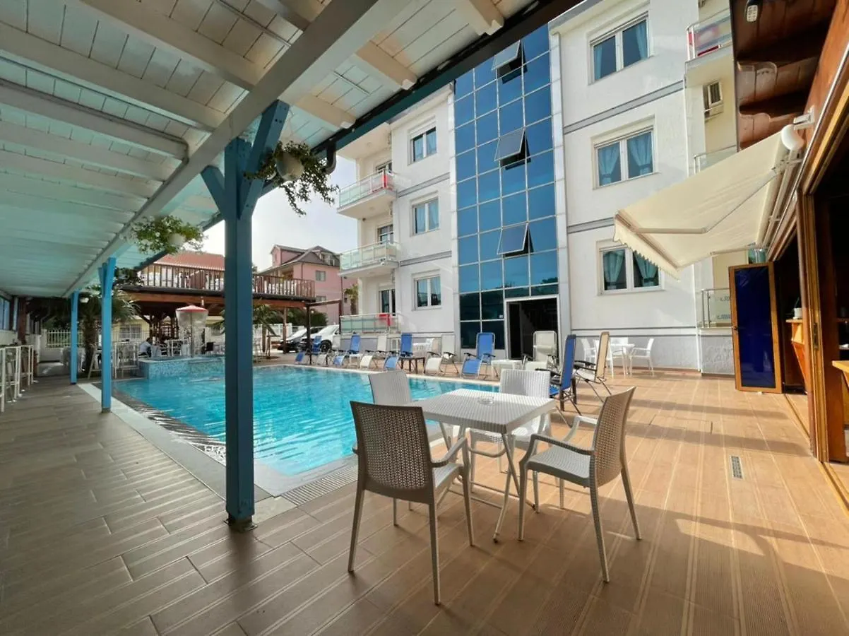 Brian Hotel Velipojë