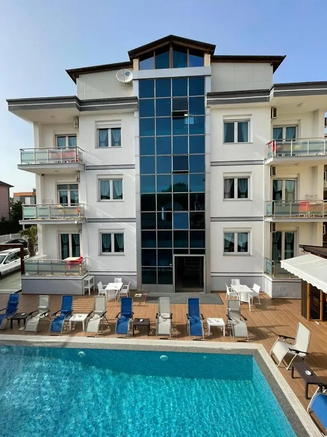Brian Hotel Velipojë