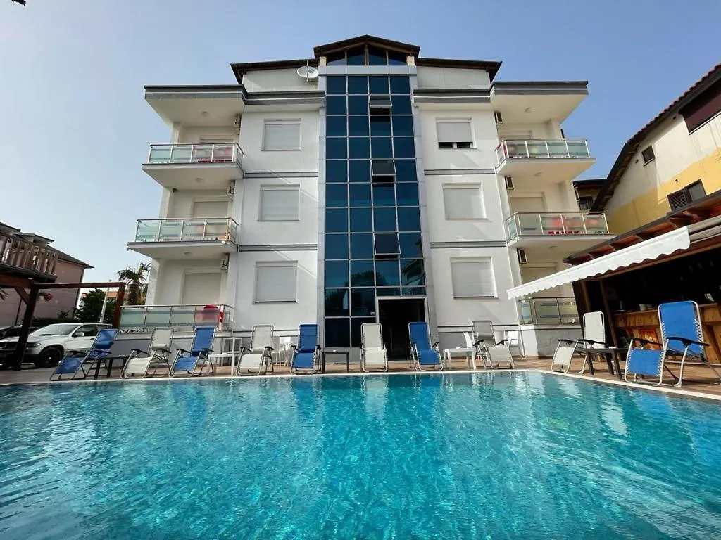 Brian Hotel Velipojë