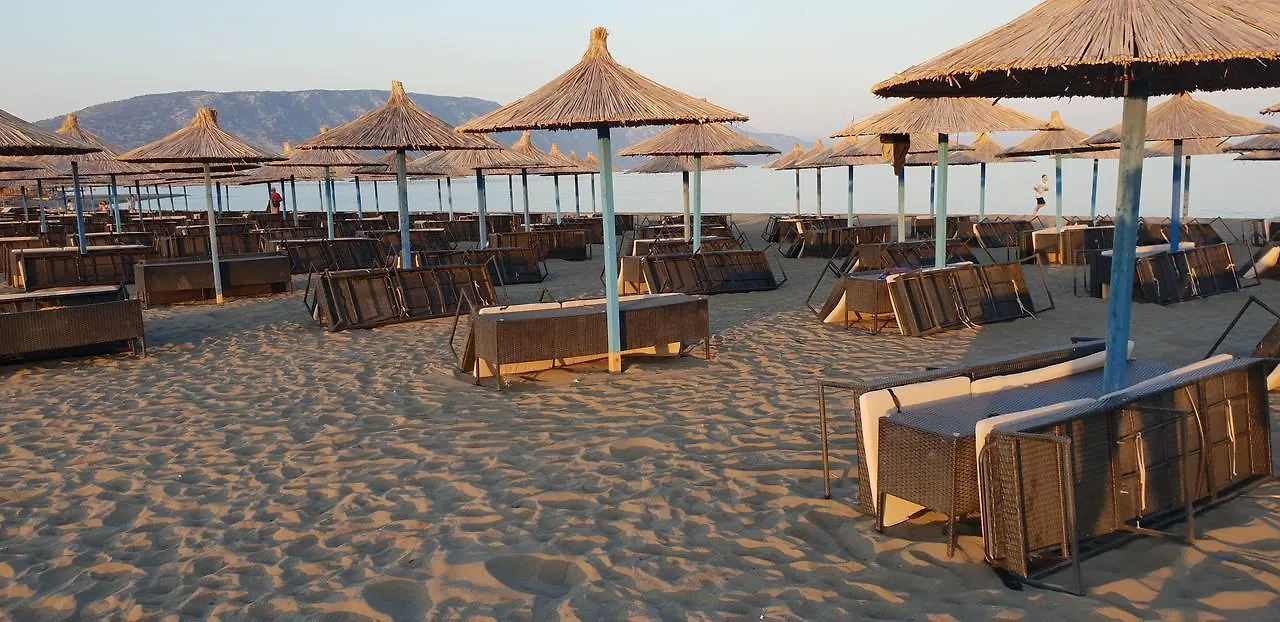Brian Hotel Velipojë Αλβανία